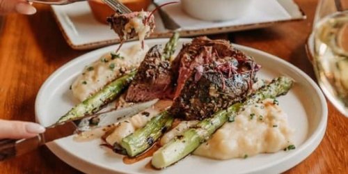 An upscale steakhouse chain and a Texas-inspired newcomer supersize San Antonio food news