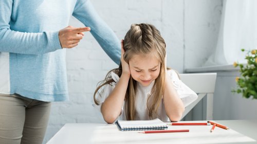Châtiments corporels à l’école : depuis quand sont-ils interdits ? - Curieux!