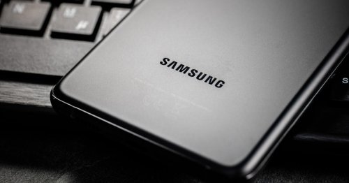 Galaxy S22 auf Bildern: Samsungs macht's wie Apple ⊂·⊃ CURVED.de