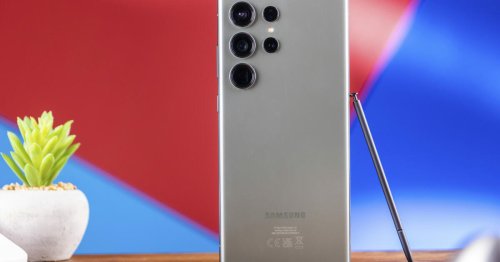 Galaxy S23 Ultra: Tauchgang im Eis – und trotzdem funktionsfähig