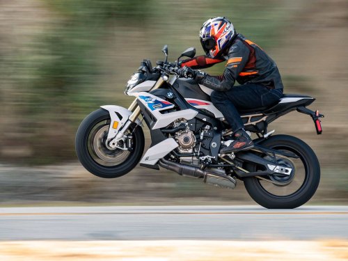 2022 BMW S 1000 R Review