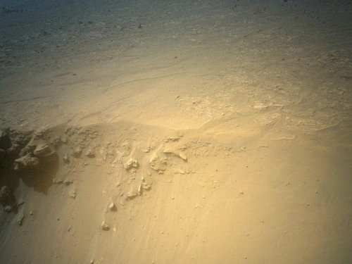 Sur Mars, l'hélicoptère de la Nasa prend des vues impressionnantes lors d'une mission de repérage