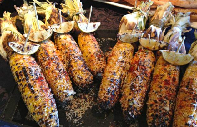 The Best Way to Grill Corn: Husks On or Off? - Barbecuebible.com