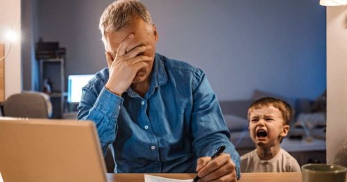 Scientists discover parents with at least one son have a faster rate of cognitive decline
