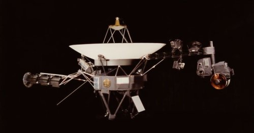 NASA spacecraft suddenly starts transmitting mysterious 'gibberish' 15 billion miles from Earth