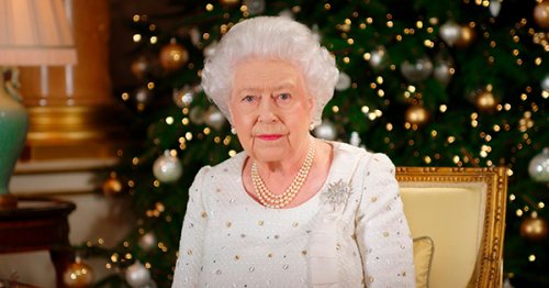 Queen Elizabeth Has Officially Decorated Windsor Castle for Christmas (& You Need to See This Tree)