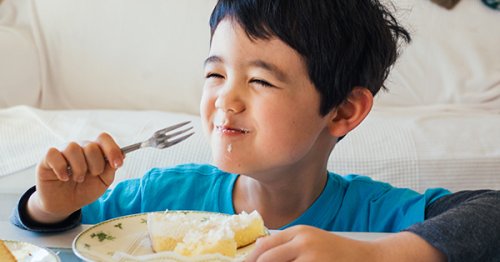 Serve Kids Dessert with Their Dinners, Says Mind-Blowing Nutritionist
