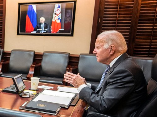 Biden pledges ‘severe’ economic consequences for Russia if Ukraine is attacked