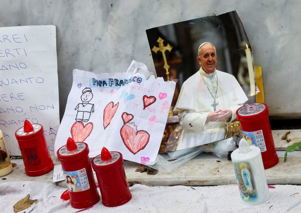 Pope works on signature reform from hospital as he enters 5th week of pneumonia treatment