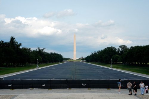 Justice Department drops criminal case against Olympian over damaged Reflecting Pool | Flipboard