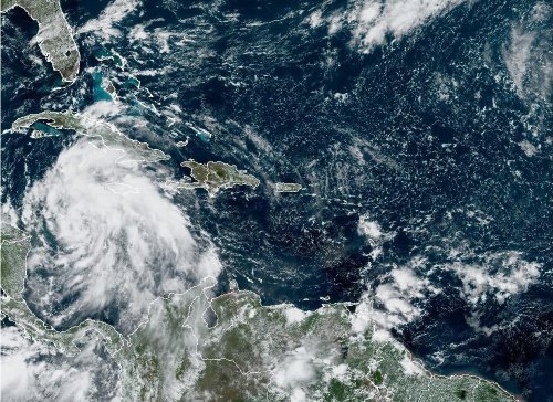 Ian expected to become major hurricane as it heads toward Cuba, Florida