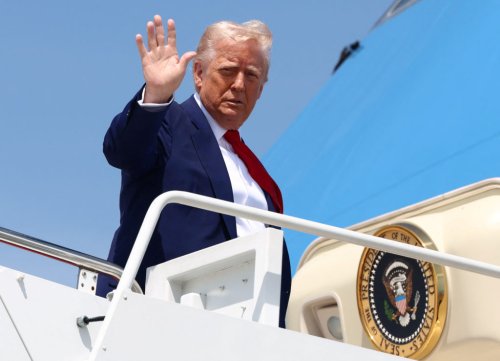 Trump reportedly set to accept a luxury jet from Qatar for possible use as Air Force One