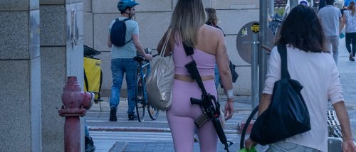 Israel’s Hottest New Fashion Accessories? Assault Rifles, Glocks And More