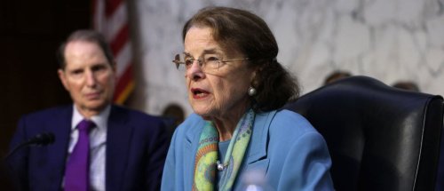 Dems Wheeled Feinstein Out For One Last Vote Hours Before Death Despite Her Feeling Ill That Morning