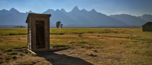 Chinese Tourists Apparently Break Yellowstone, Grand Teton Toilets By Doing Their Business In Very Un-American Way