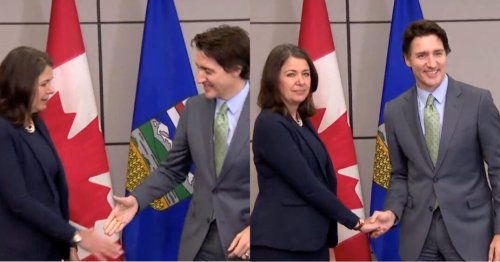 Canadian premier called out over awkward handshake with the PM (VIDEO)