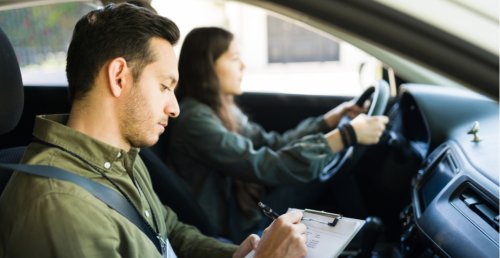 "Do I get a refund?": Albertans react to removal of Graduated Driver Licensing fee