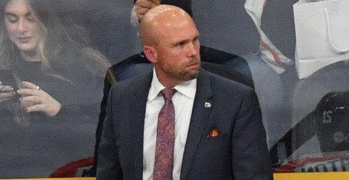 Canucks round out coaching staff by hiring Mike Yeo, promoting Trent Cull