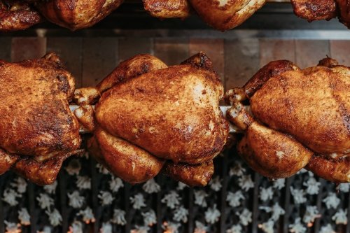 Neighbourhood cafe known for rotisserie chicken to open first Vancouver location soon