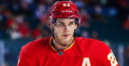 Flames trading Monahan to Canadiens to free up space for Kadri: report