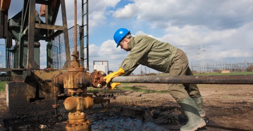 There are so many oil and gas jobs in Alberta and some pay $110 an hour