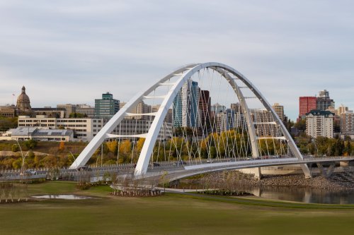 8 scenic parks in Edmonton for your next spring picnic