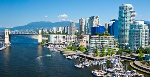 Here's what every non-Vancouverite should know about the city, according to people online