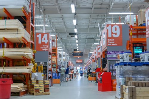 Home Depot loses B.C. legal fight to customer over refund policy