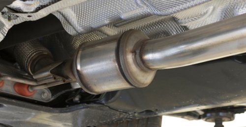 Man crushed to death while allegedly trying to steal a catalytic converter
