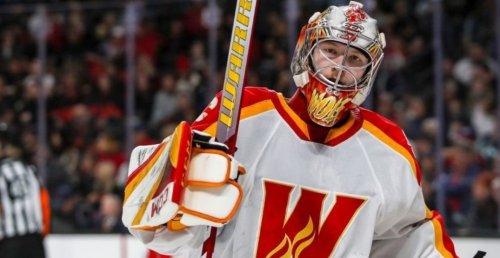 Flames shockingly comfortable sending Dustin Wolf to AHL to begin season