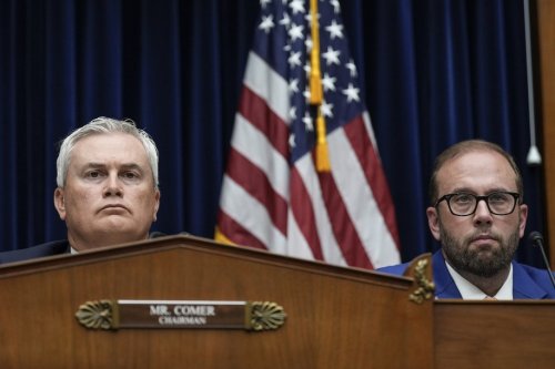 Abbreviated Pundit Roundup: It's been a bad week for Republicans and a good one for the rule of law