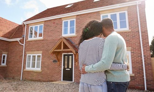 The mortgage market springs back: Number of 95% deals triples in a month - and those with big deposits can fix for five years at 1.27%