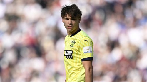 Southampton starlet Tyler Dibling says he's trying to stay focused amid Man United links and reveals Aaron Ramsdale jokes about his £100m price tag