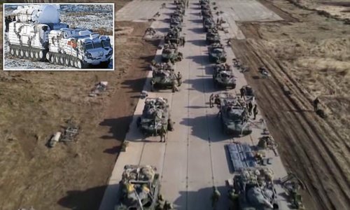 Putin's Blow-up Army: Russian Leader Unveils WW2-style Fake Tanks He ...