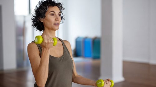 Do you need more reps or heavier weights to tone up? Fitness expert settles the debate