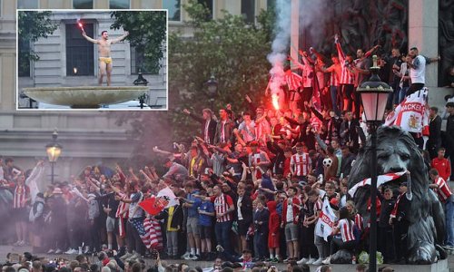 Sunderland football fans strip naked in Trafalgar Square ahead of Wembley play-off final as violence fears grow after fan confronted Patrick Vieira and another headbutted Sheffield Utd striker Billy Sharp in recent matches