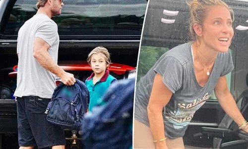 Barefoot Chris Hemsworth And His Wife Elsa Pataky Look Like Ordinary Parents As They Go On The