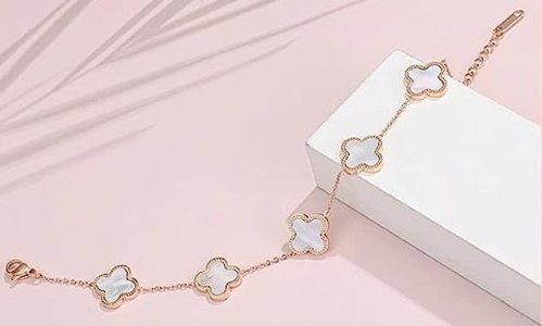 Molly-Mae Hague and Queen Camilla's popular four-leaf clover bracelet costs £3,950 but we found a CHEAPER alternative on Amazon for less than £10 (and it's selling fast!)