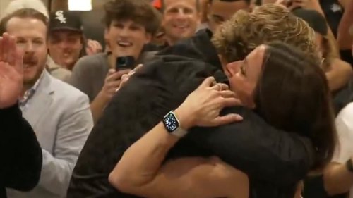 Jaxson Dart shares picture with his mom from Kentucky Derby after her viral moment at NFL draft