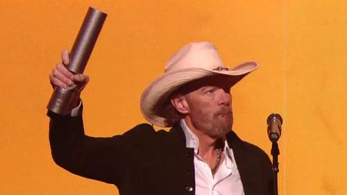 Six little-known signs of stomach cancer revealed as disease-stricken country singer Toby Keith...