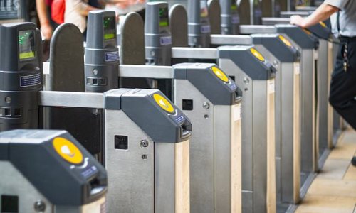 Train fares will be frozen until March... before soaring by 2.6%