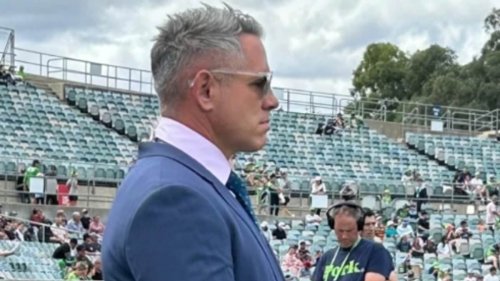 See the proof that the Canberra Raiders are feuding with Brisbane Broncos great turned commentator...
