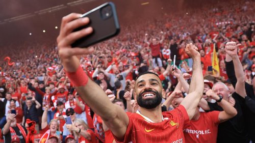 Mo Salah sends warning to rival fans with bullish 'no excuses' message after Liverpool seal Premier League title