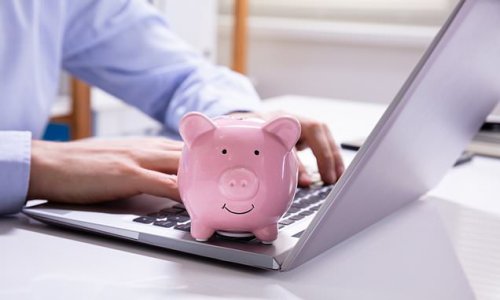 Millions now face having to pay tax on their savings for the first time in seven years as interest rates soar: Here's what savers should do