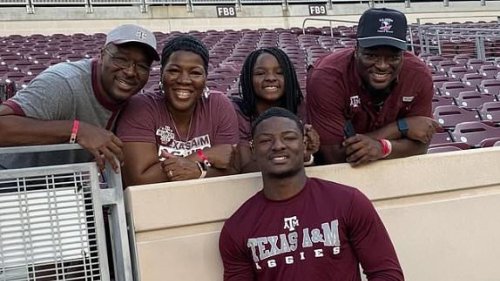 Former Texas A&M football star Brian Williams suddenly dies after running half marathon