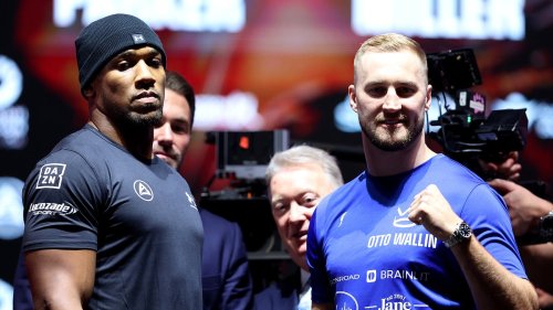Boxing star claims Anthony Joshua 'might be making a mistake' in fighting Otto Wallin and reveals...