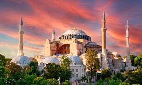 Turkey holidays: It's East meets West in irresistible Istanbul