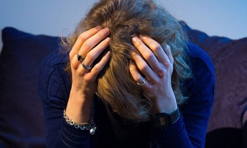 Local anaesthetic could help relieve pain for thousands of Britons who suffer from chronic migraines, new study suggests