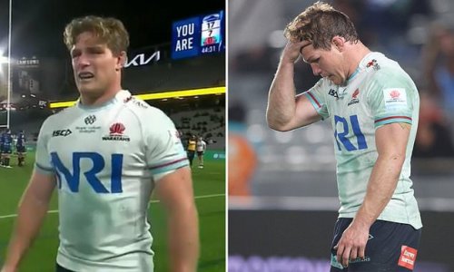 Confusion reigns in Super Rugby finals as Wallabies skipper Michael Hooper takes himself for a HIA thinking he'd been ordered to by the referee in final game for NSW Waratahs