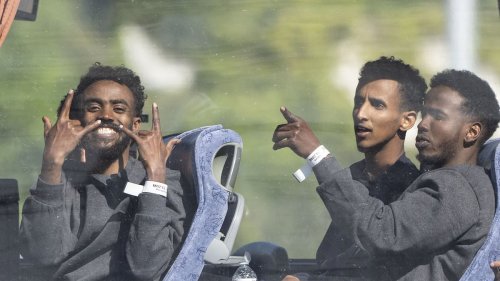 EXCLUSIVERevealed: The countries where asylum claims into 'soft-touch' Britain have rocketed 200-fold in two decades